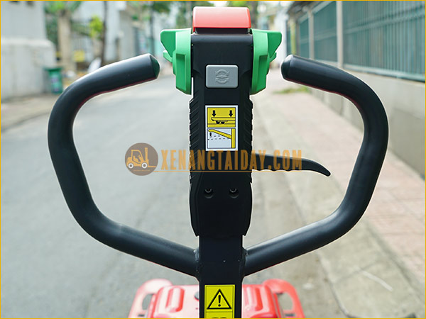 Xe nâng tay điện thấp bán tự động 1.5 tấn NOBLELIFT MỚI 100%